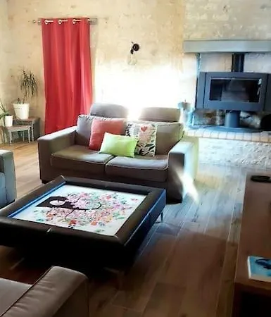 Maison familiale dans le Perche Hébergement de vacances Val-au-Perche