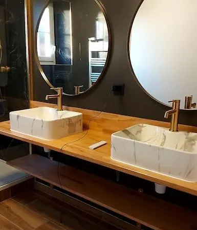 Maison familiale dans le Perche Hébergement de vacances Val-au-Perche