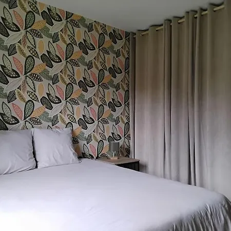 Semesterbostad Longere De Charme, Calme Et Nature Dans Le Perche Val-au-Perche