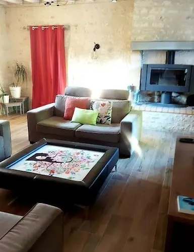 Longere De Charme, Calme Et Nature Dans Le Perche Holiday home Val-au-Perche