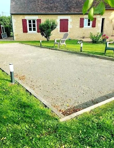 Holiday home Longere De Charme, Calme Et Nature Dans Le Perche Val-au-Perche